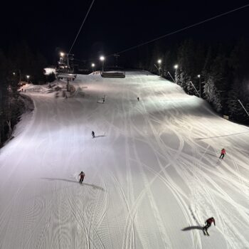 night-skiing-borovets-ski